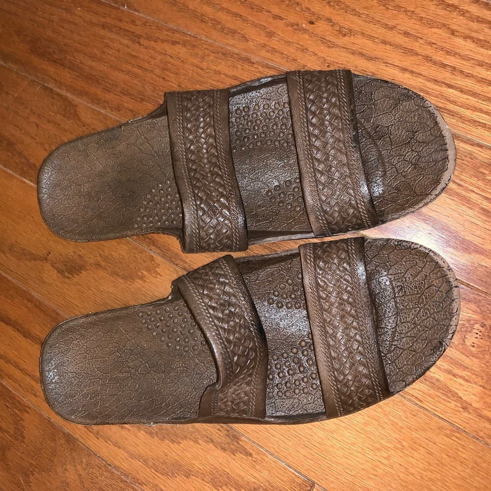 dark brown jandals